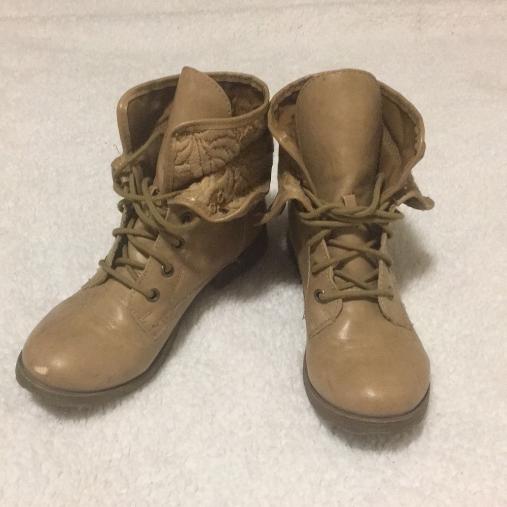 Tan ankle boots *WORN*
